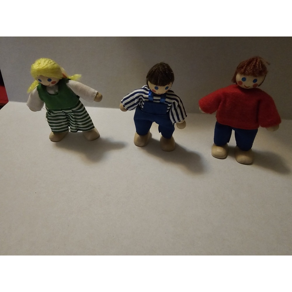 Melissa‎ & Doug Wooden Doll Figures Lot of 3 Poseable Kids Toys